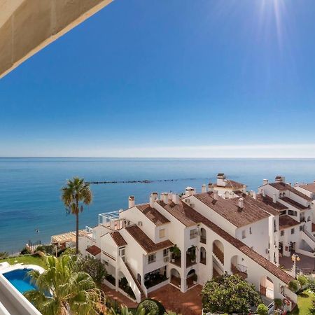 Stunning Apartment 50 Meters From The Sea Benalmádena Exterior photo