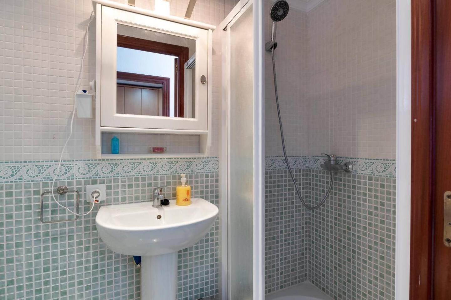 Stunning Apartment 50 Meters From The Sea Benalmádena Exterior photo