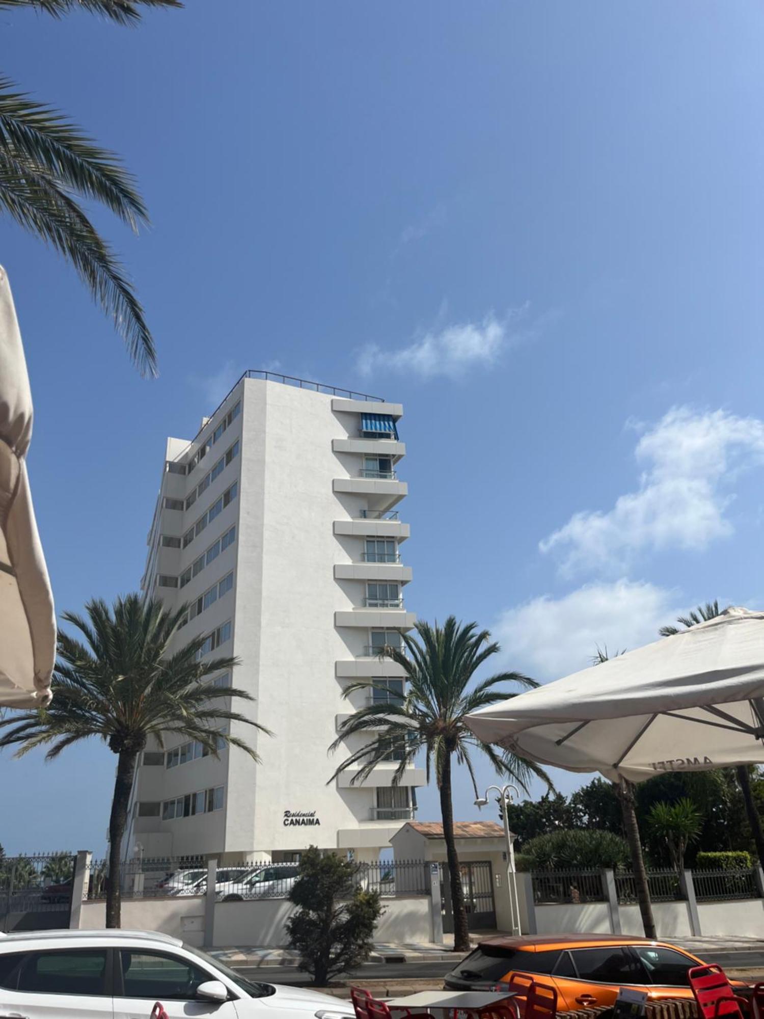 Stunning Apartment 50 Meters From The Sea Benalmádena Exterior photo