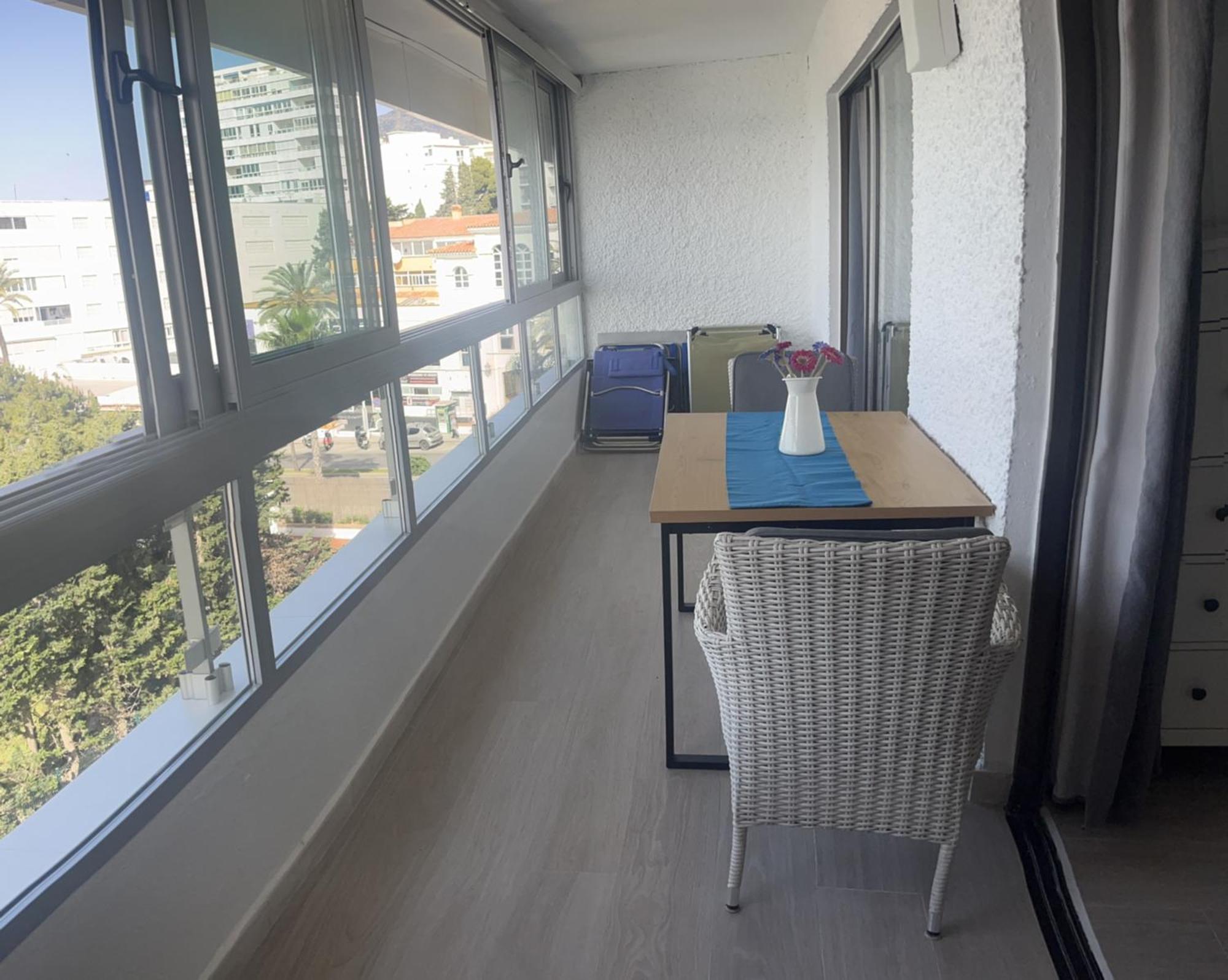 Stunning Apartment 50 Meters From The Sea Benalmádena Exterior photo