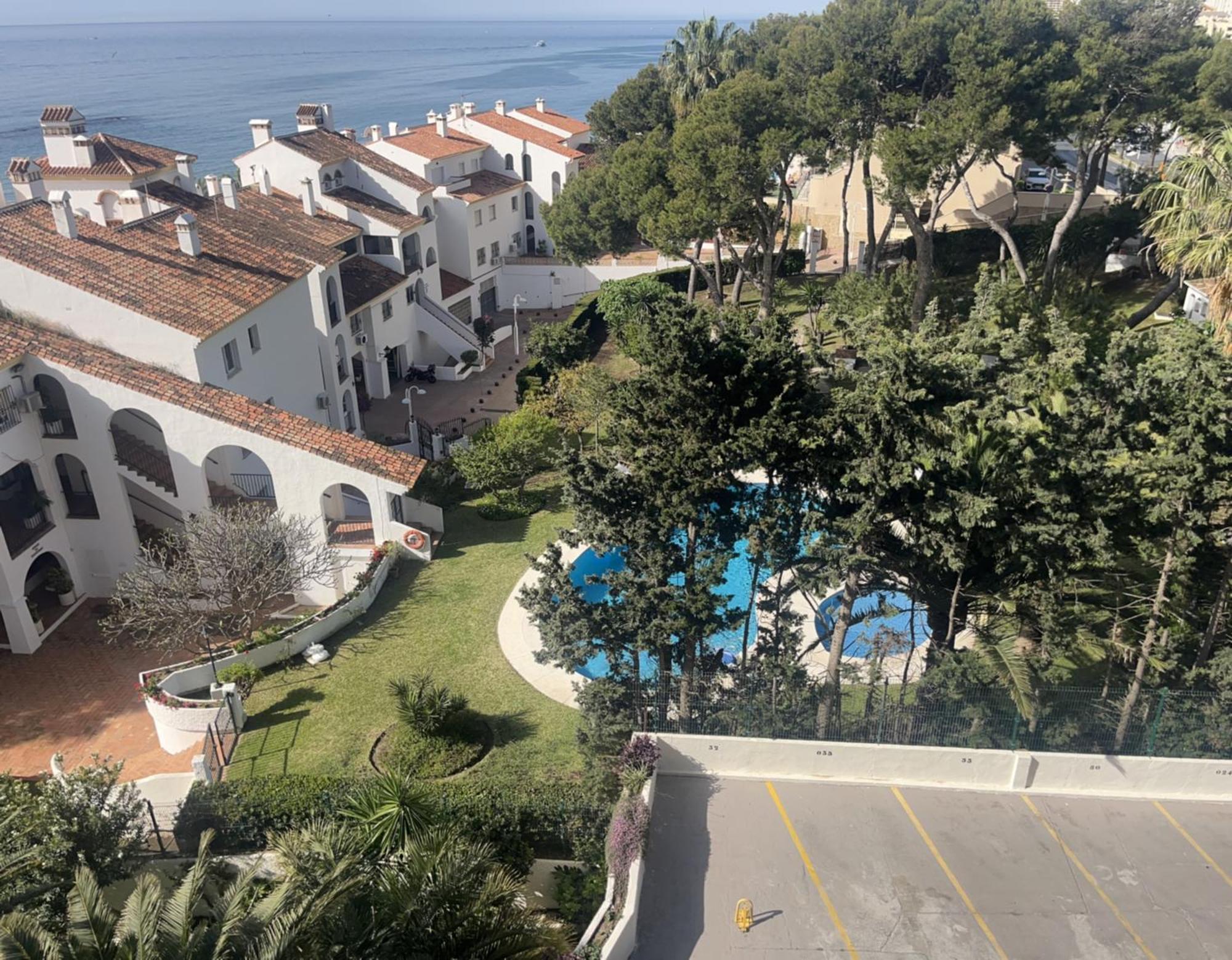 Stunning Apartment 50 Meters From The Sea Benalmádena Exterior photo